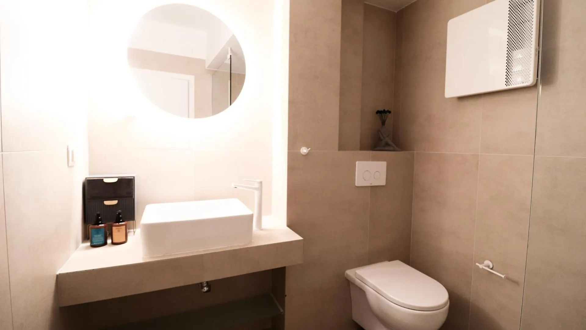 F & B Collection - Central Gems Apartment Thessaloniki