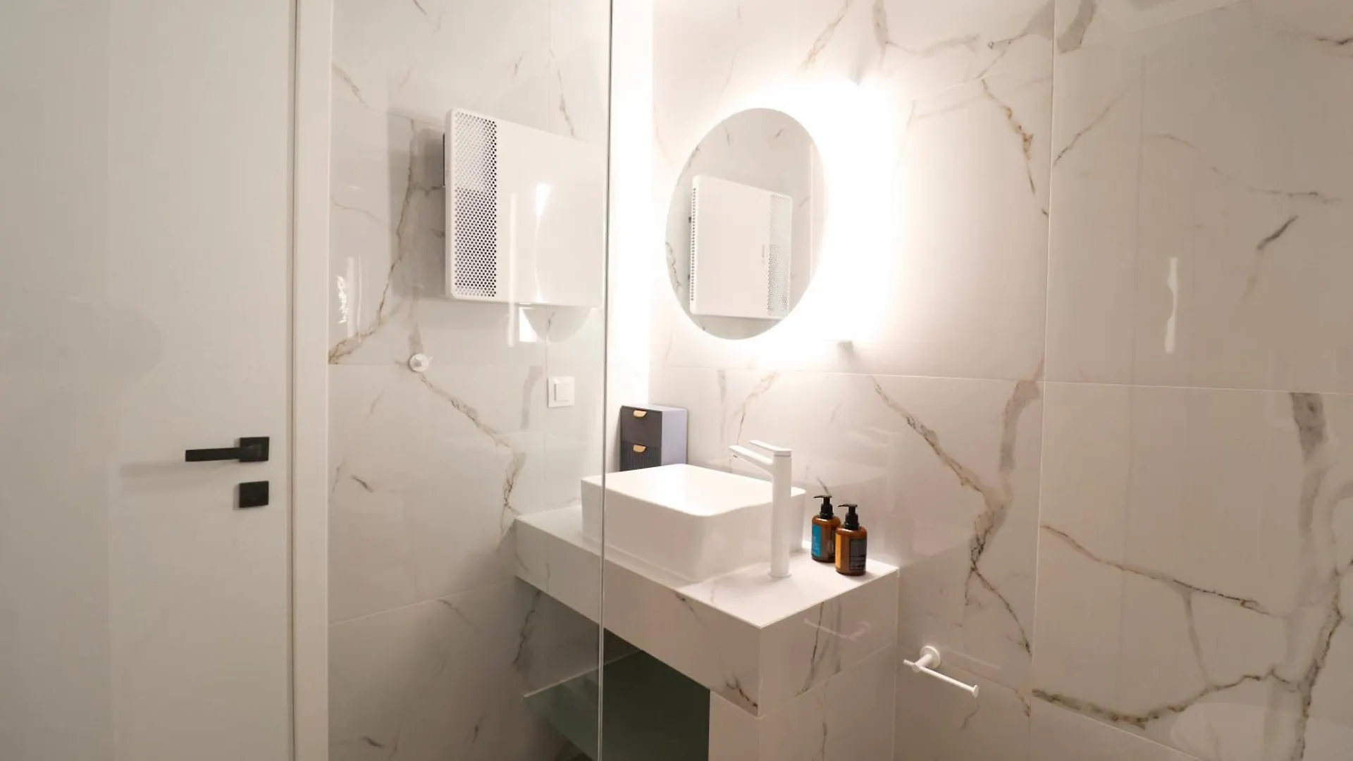 F & B Collection - Central Gems Apartment Thessaloniki