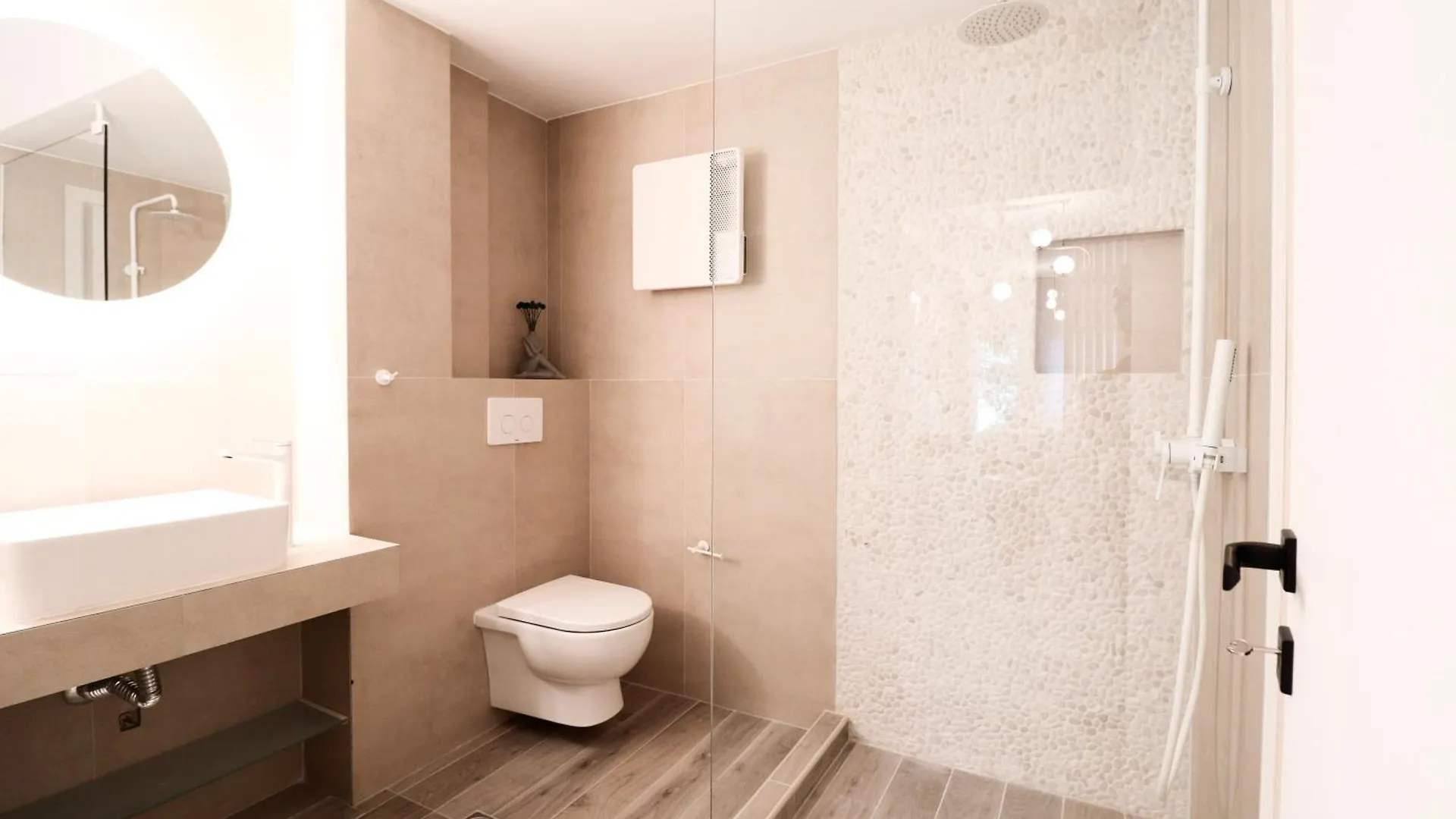 F & B Collection - Central Gems Apartment Thessaloniki 0*,  Greece