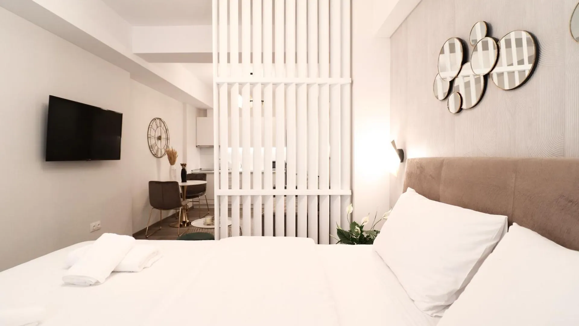 F & B Collection - Central Gems Apartment Thessaloniki 0*,