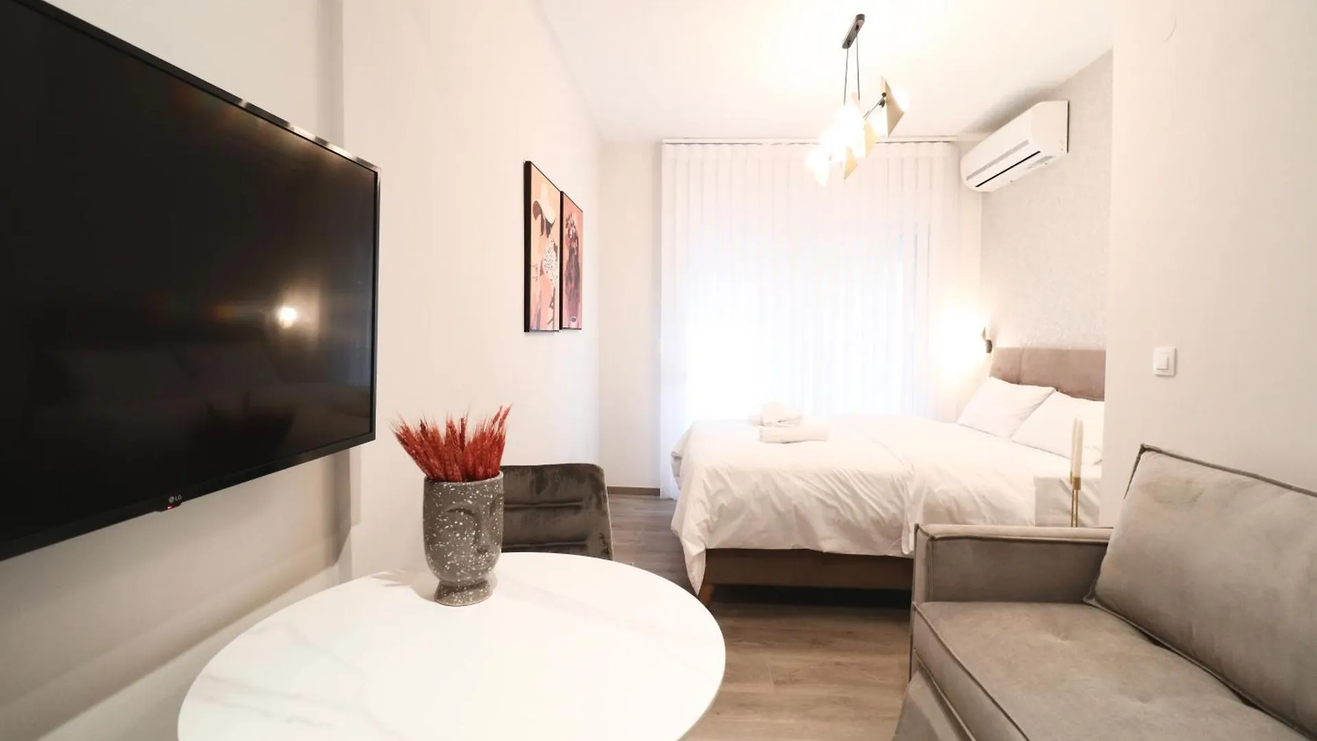 F & B Collection - Central Gems Apartment Thessaloniki