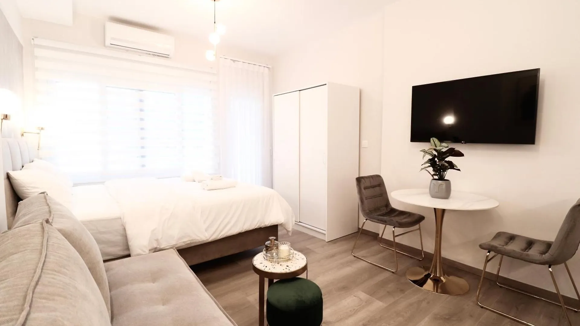 F & B Collection - Central Gems Apartment Thessaloniki 0*,  Greece