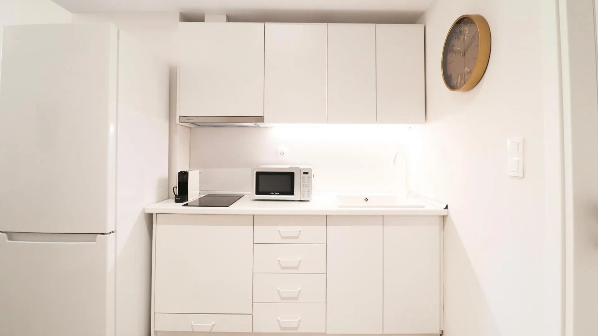 F & B Collection - Central Gems Apartment Thessaloniki Greece