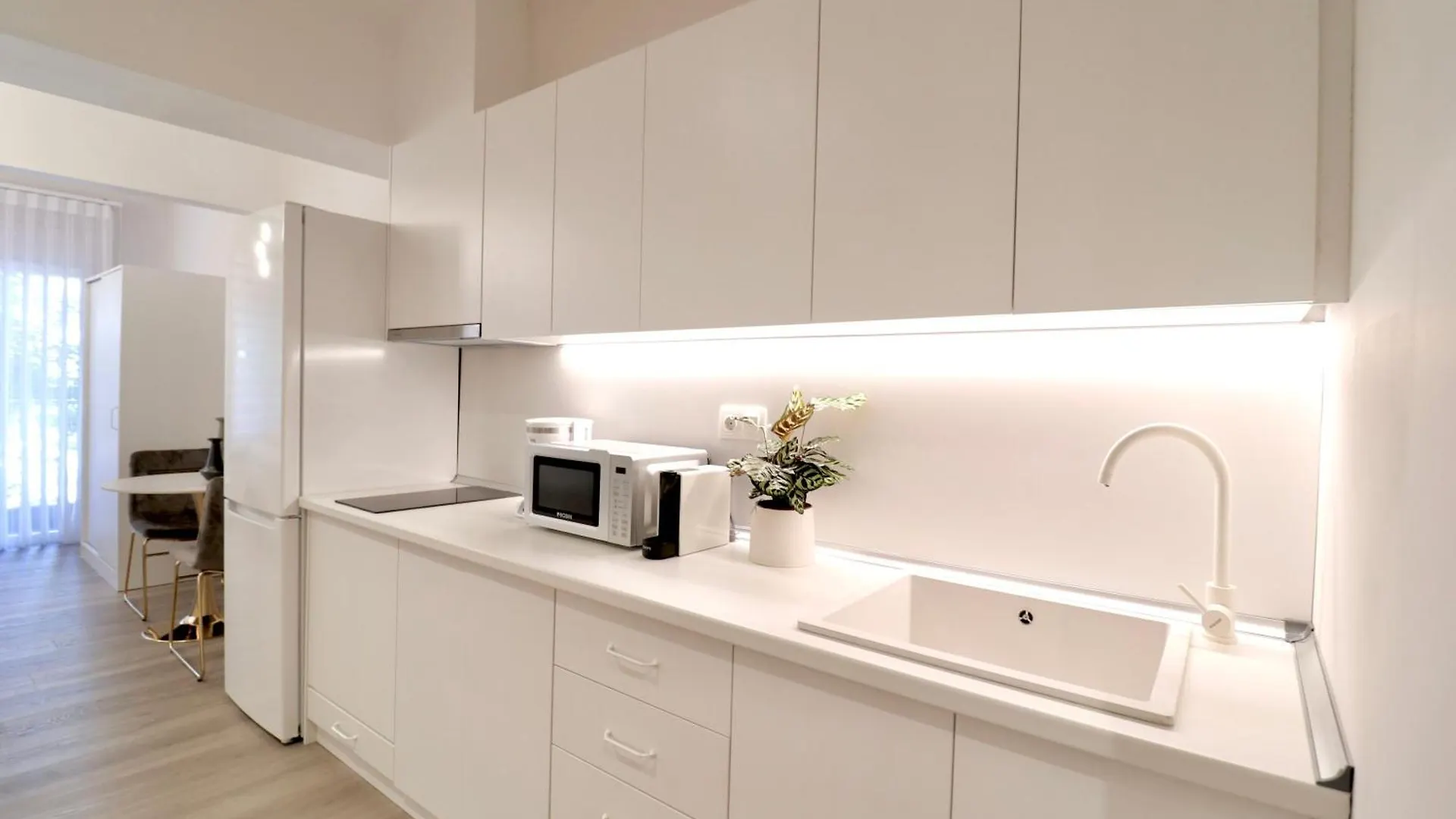 F & B Collection - Central Gems Apartment Thessaloniki 0*,  Greece