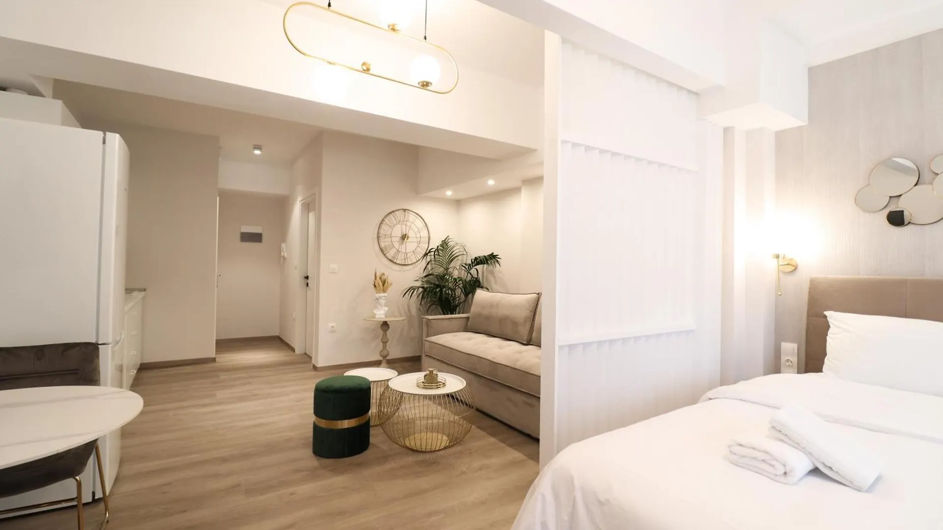 F & B Collection - Central Gems Apartment Thessaloniki